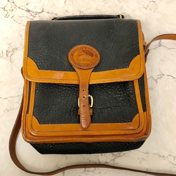 Dooney & Bourke Handbags - Vintage Navy Blue Dooney and Bourke Bag